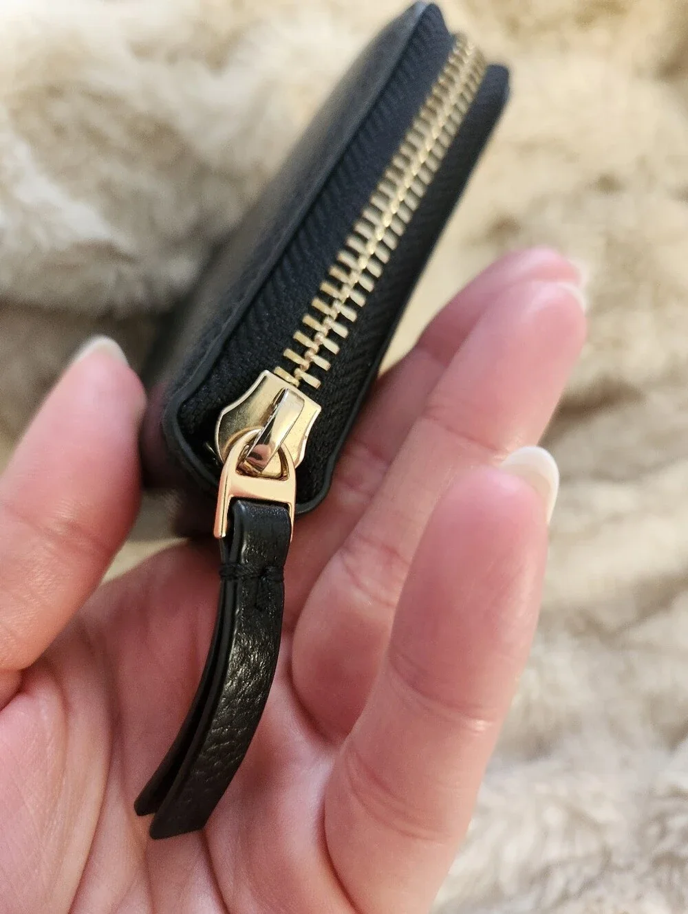 Tory Burch black pebbled